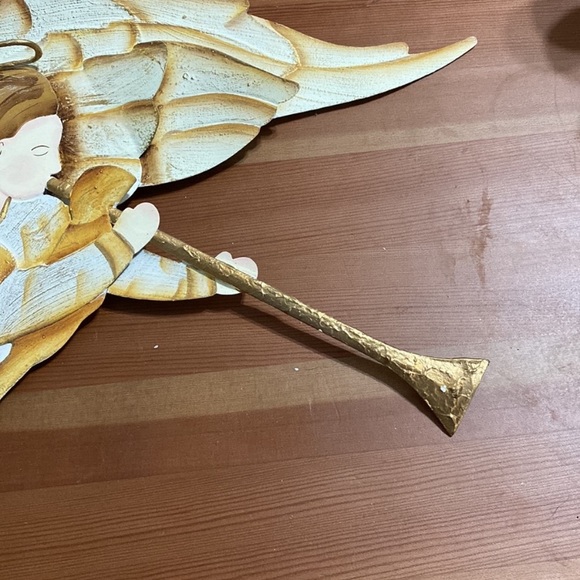 Wall angle home decor - Picture 4 of 9